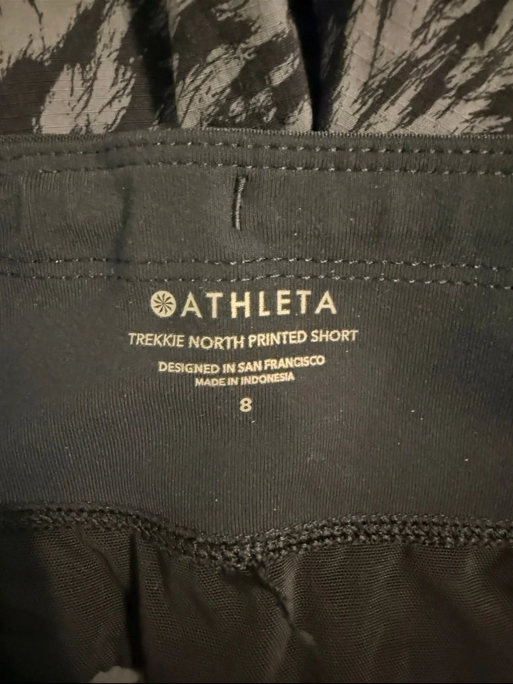 Athleta Trekkie shorts